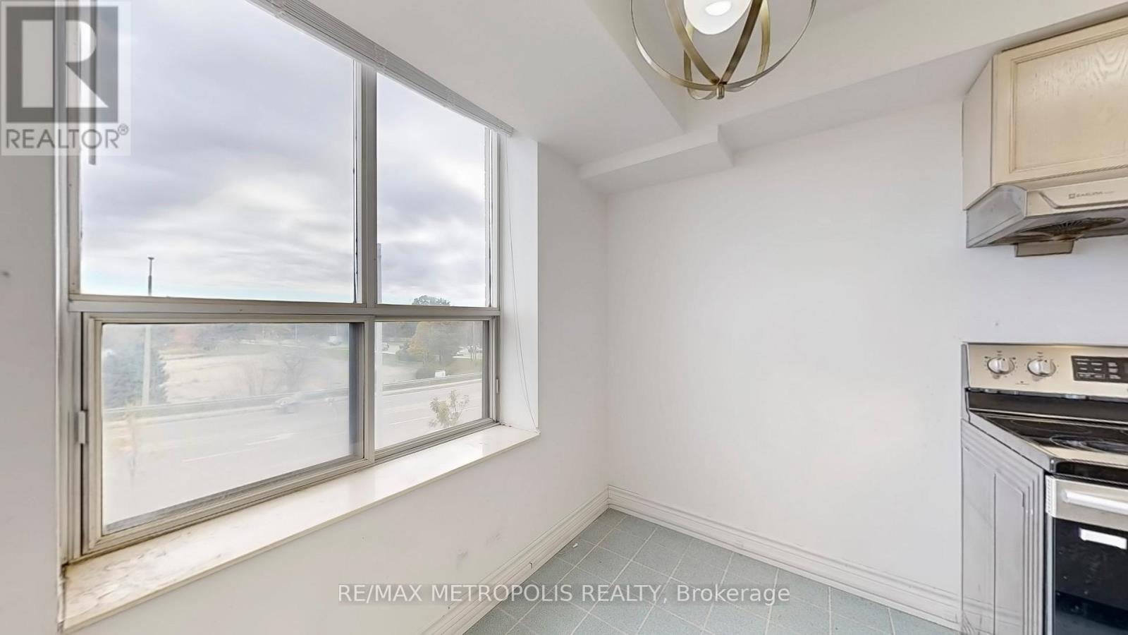 412 - 2200 John Street, Markham, Ontario  L3T 7S7 - Photo 27 - N12766572