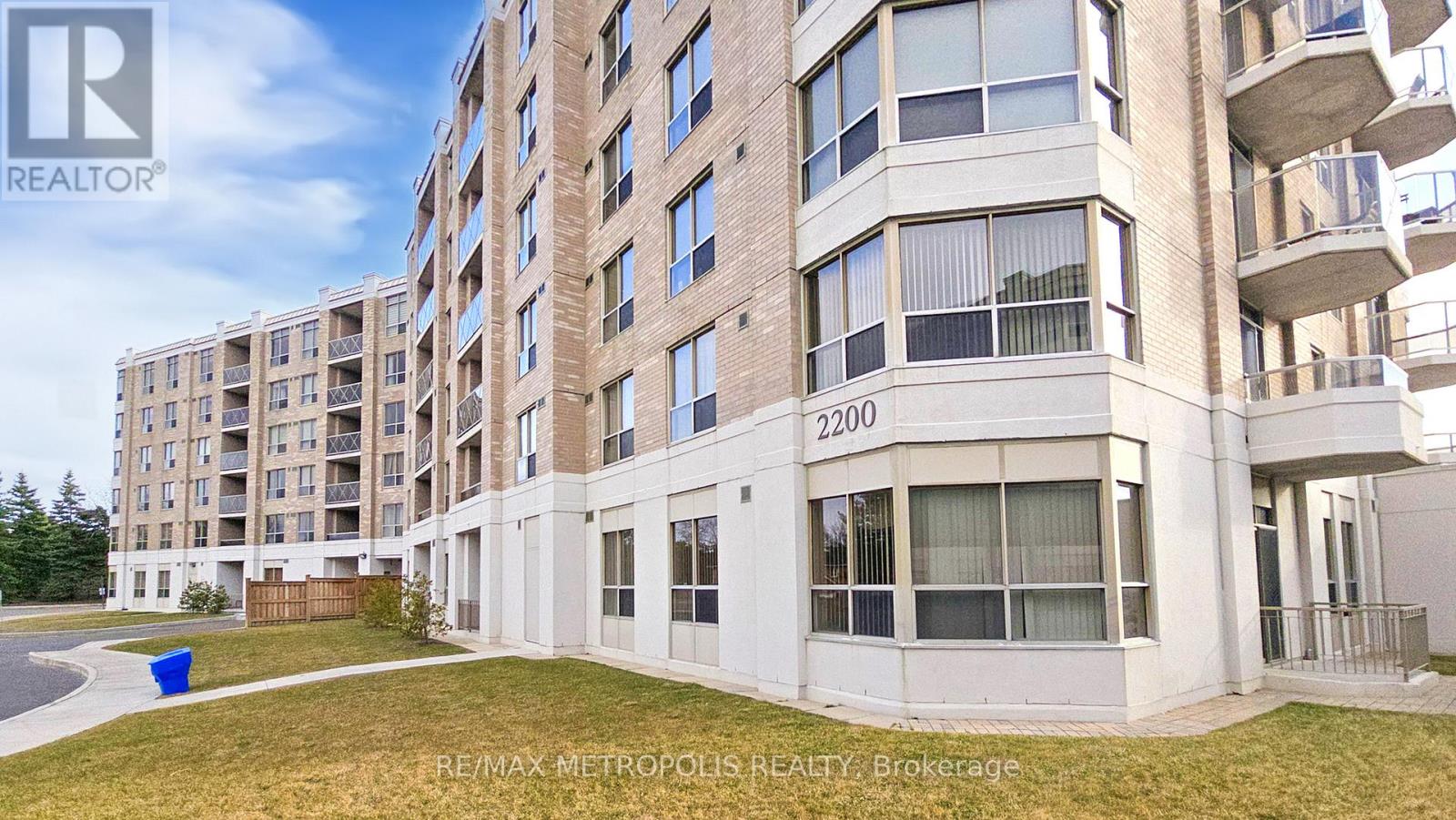 412 - 2200 John Street, Markham, Ontario  L3T 7S7 - Photo 6 - N12766572