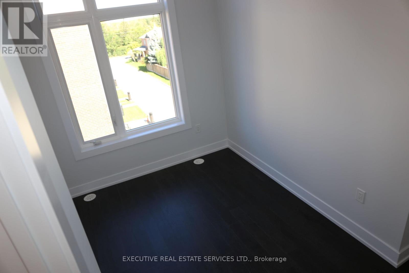 U-231 - 9580 Islington Avenue N, Vaughan, Ontario  L4H 5E8 - Photo 8 - N12766594