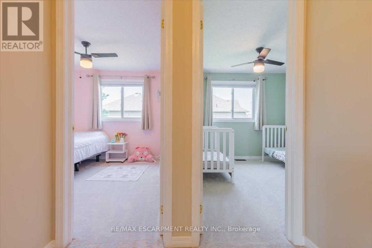 4 Ruthven Crescent, New Tecumseth, Ontario  L9R 0A7 - Photo 12 - N12766622