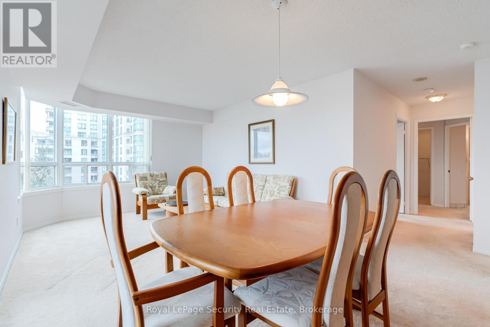 512 - 1 Emerald Lane, Vaughan, Ontario  L4J 8N2 - Photo 13 - N12766654