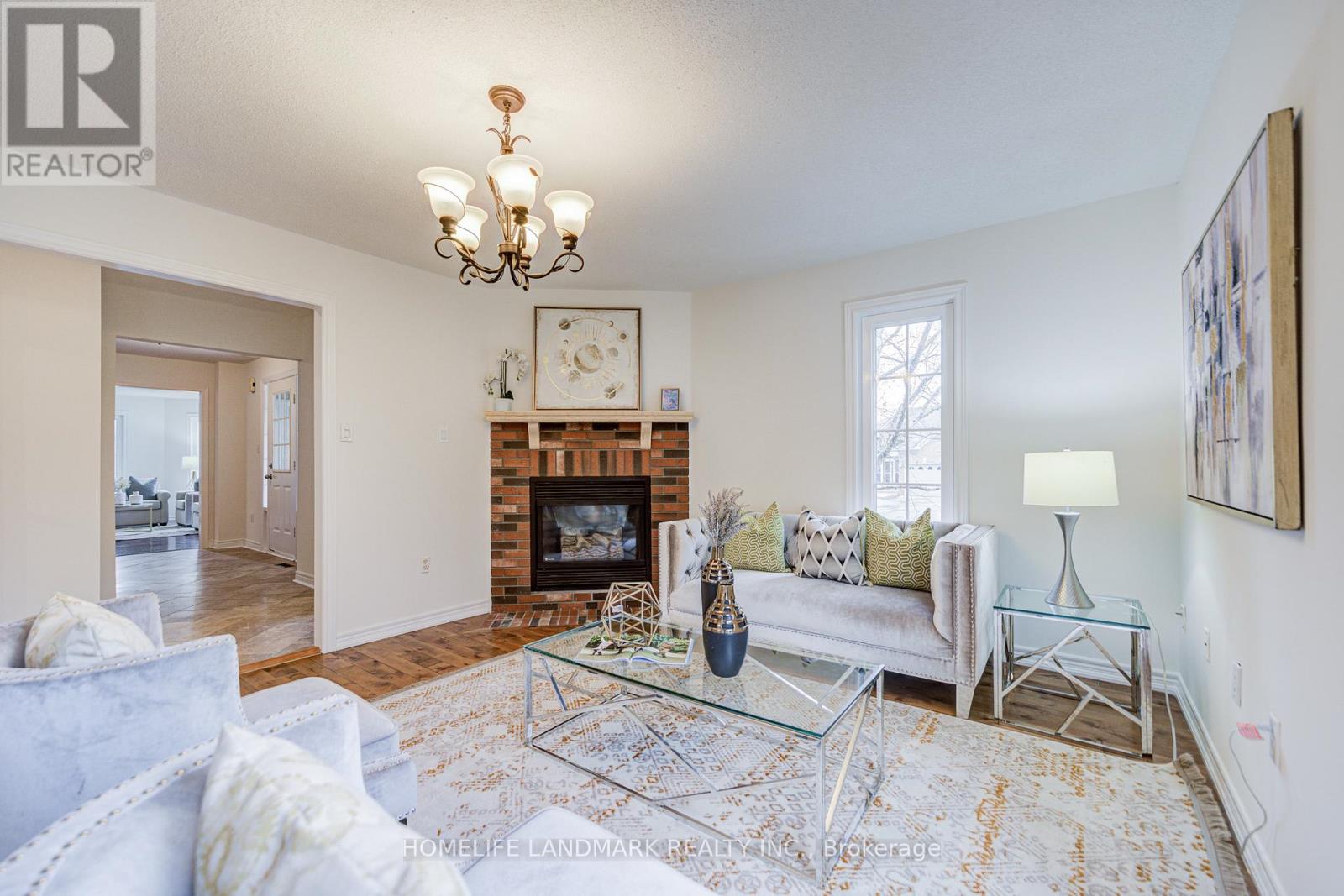 223 Deerglen Terrace, Aurora, Ontario  L4G 6Y5 - Photo 11 - N12766672