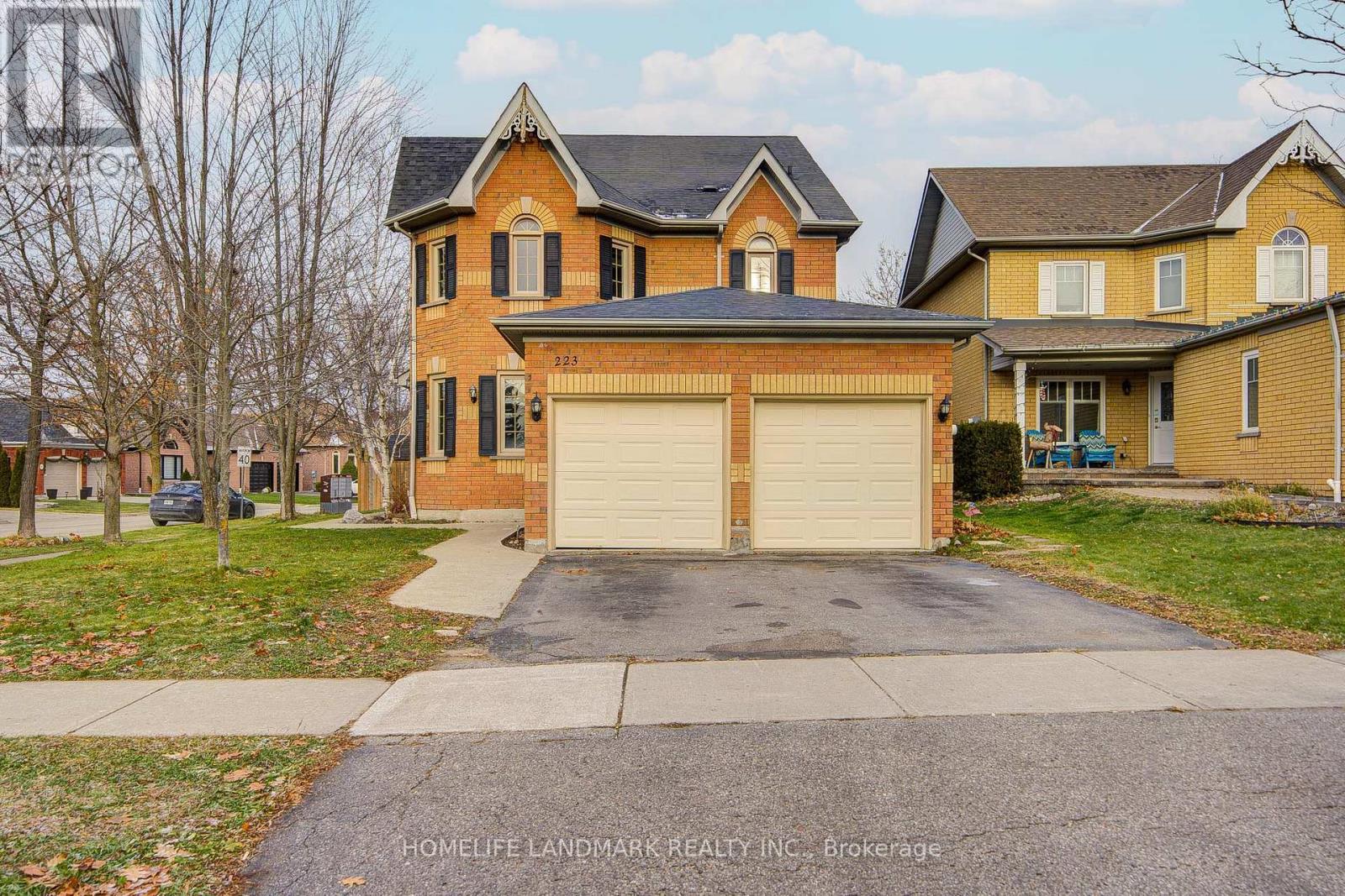 223 Deerglen Terrace, Aurora, Ontario  L4G 6Y5 - Photo 3 - N12766672