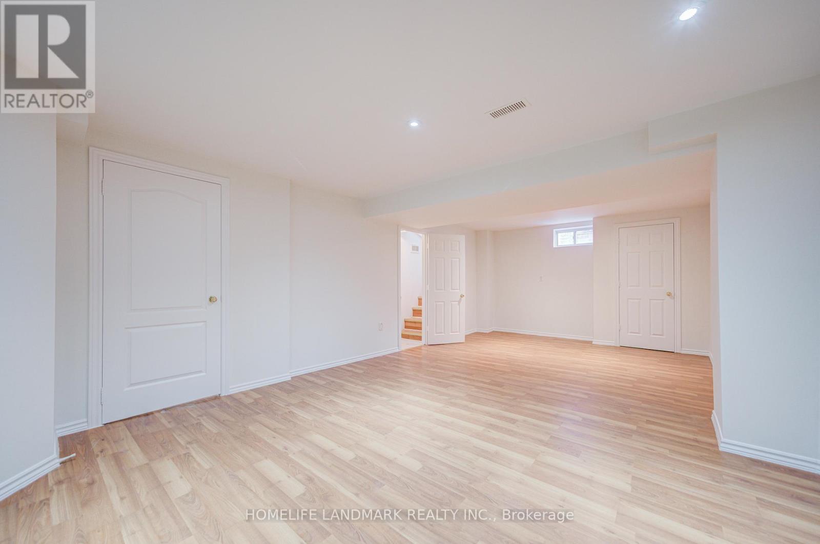 223 Deerglen Terrace, Aurora, Ontario  L4G 6Y5 - Photo 35 - N12766672