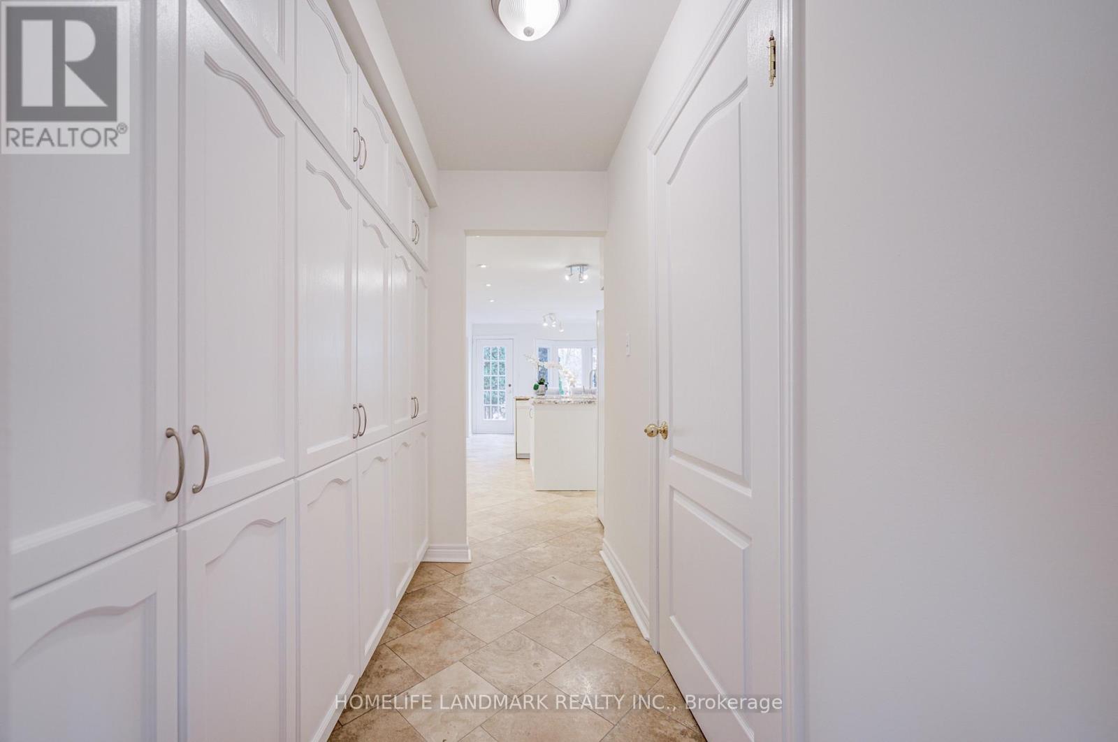 223 Deerglen Terrace, Aurora, Ontario  L4G 6Y5 - Photo 38 - N12766672