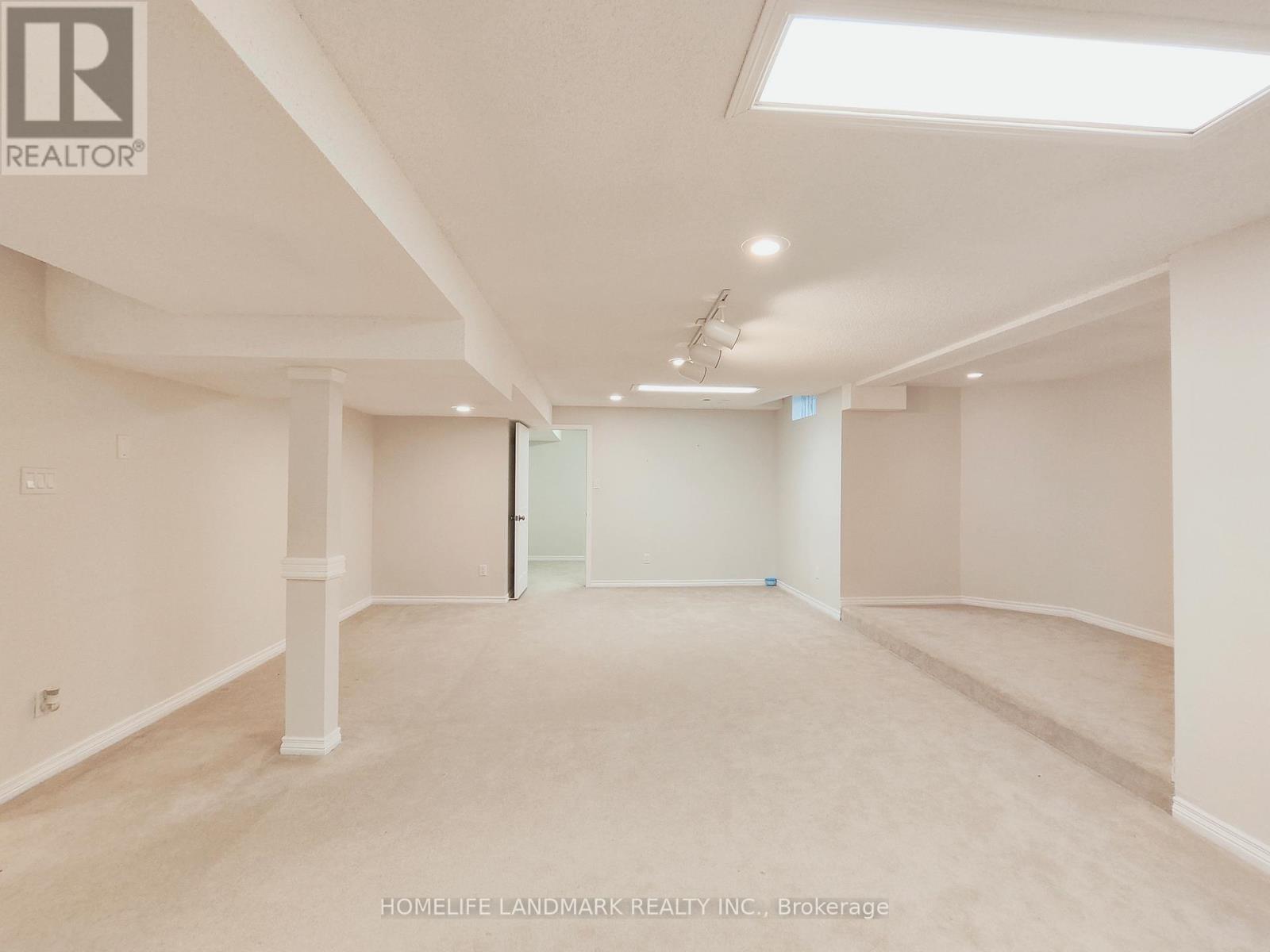 15 Mary Elizabeth Crescent, Markham, Ontario  L3R 9M2 - Photo 12 - N12766676