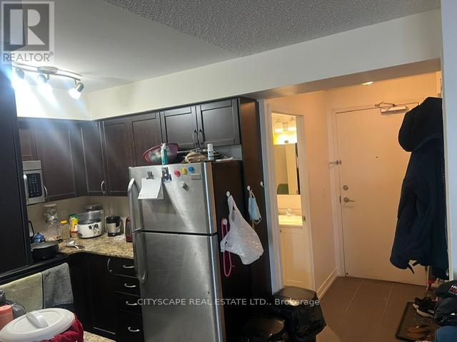 525 - 812 Lansdowne Avenue, Toronto, Ontario  M6H 4K5 - Photo 14 - W12759230