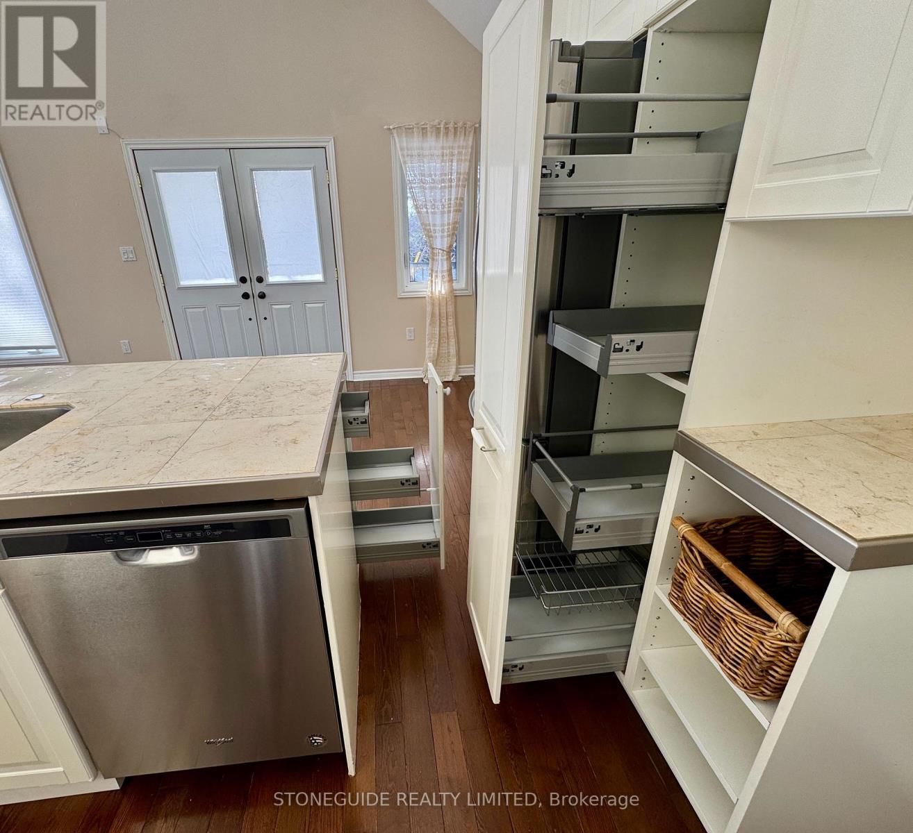 122 Fradette Avenue, Peterborough, Ontario  K9J 1T5 - Photo 11 - X12764870