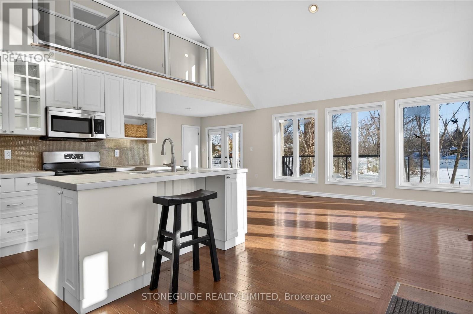 122 Fradette Avenue, Peterborough, Ontario  K9J 1T5 - Photo 6 - X12764870