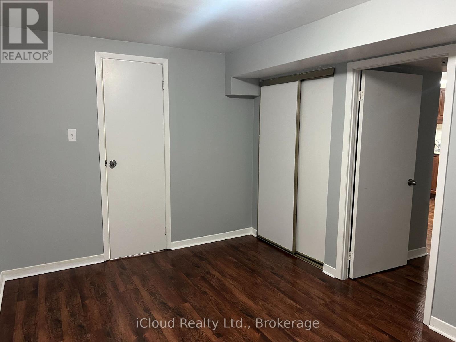 82 Judith Crescent, Brampton, Ontario  L6S 3J4 - Photo 9 - W12766588