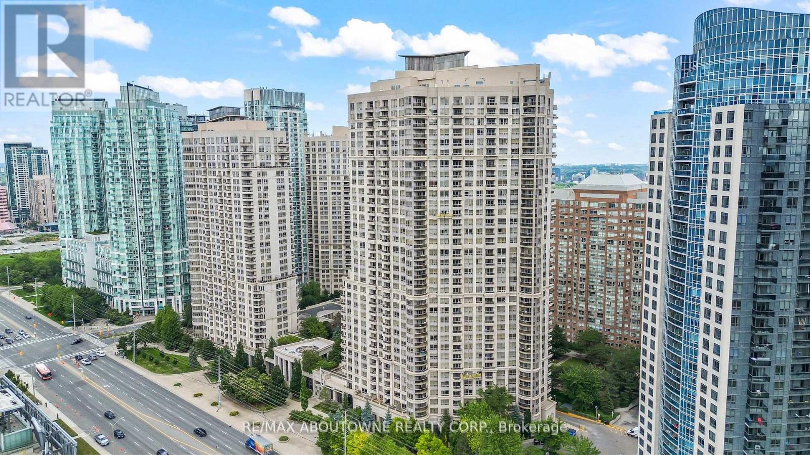 401 - 310 Burnhamthorpe Road W, Mississauga, Ontario  L5B 4P9 - Photo 1 - W12766590