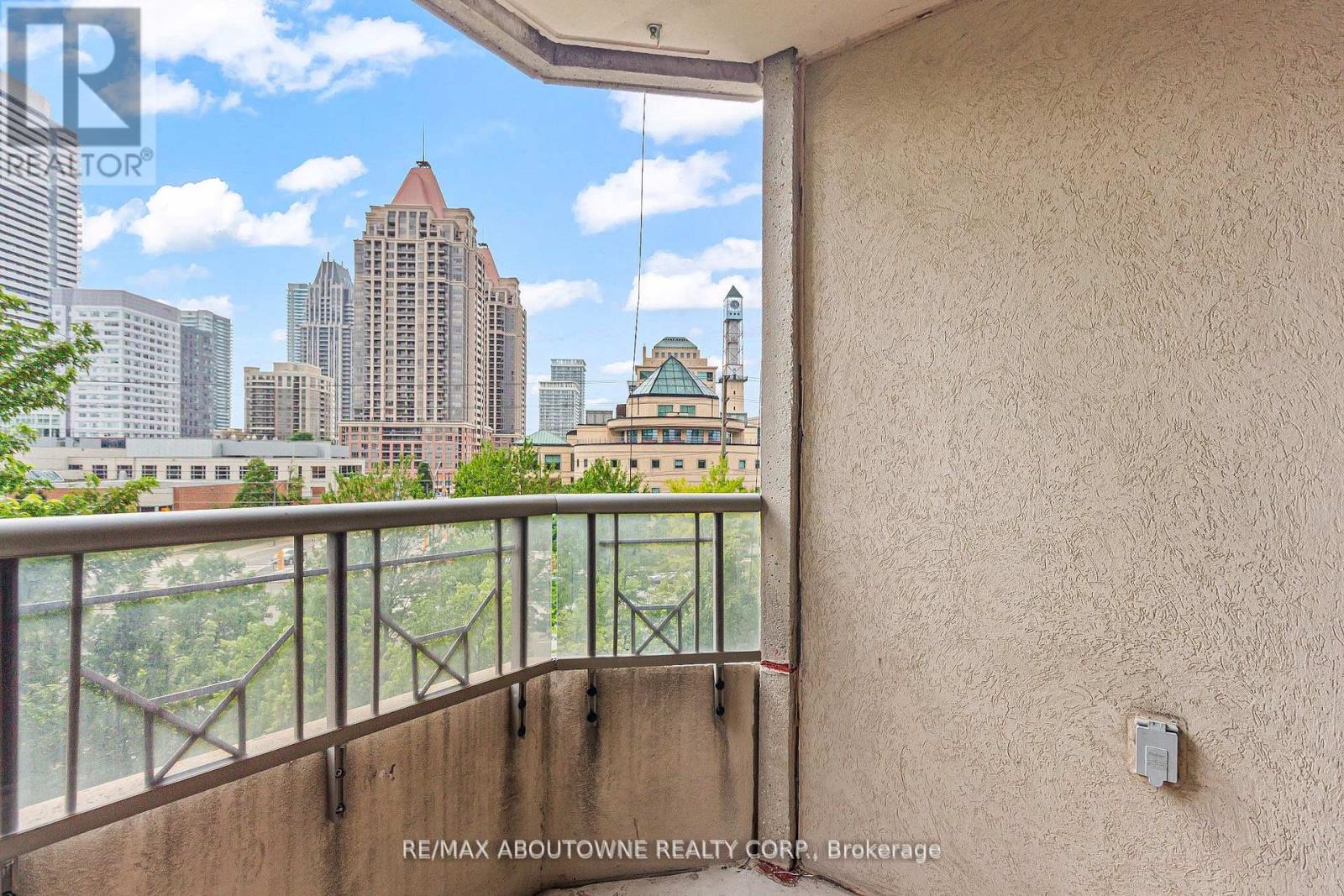 401 - 310 Burnhamthorpe Road W, Mississauga, Ontario  L5B 4P9 - Photo 17 - W12766590