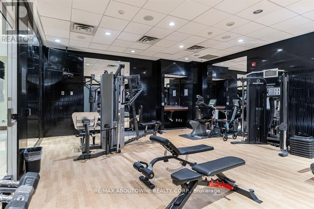 401 - 310 Burnhamthorpe Road W, Mississauga, Ontario  L5B 4P9 - Photo 26 - W12766590