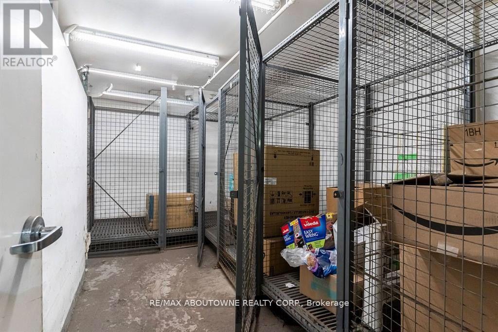 401 - 310 Burnhamthorpe Road W, Mississauga, Ontario  L5B 4P9 - Photo 28 - W12766590