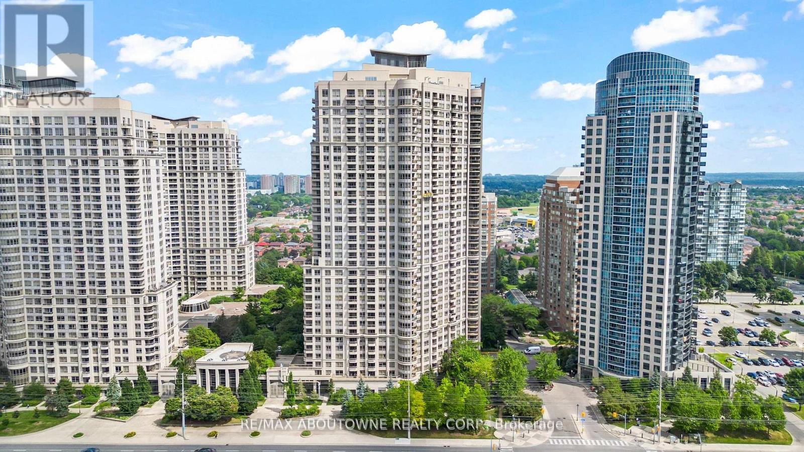 401 - 310 Burnhamthorpe Road W, Mississauga, Ontario  L5B 4P9 - Photo 4 - W12766590