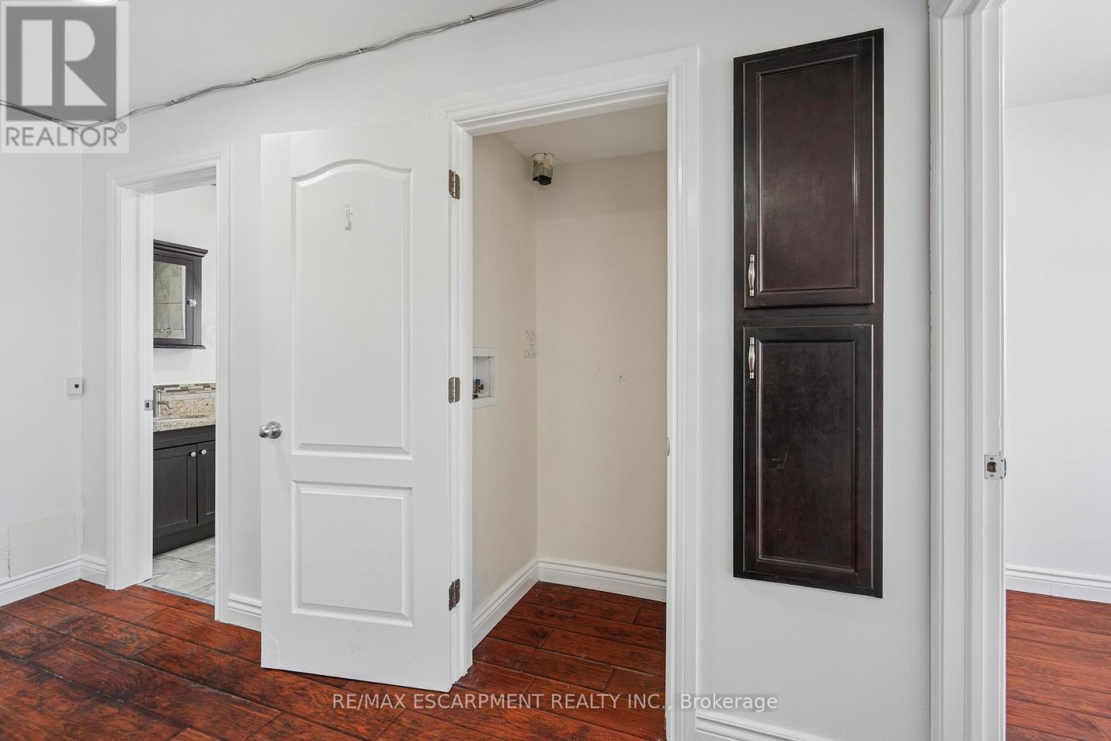 #4 - 1 Elgin Street N, Halton Hills, Ontario  L7J 2B2 - Photo 10 - W12766608