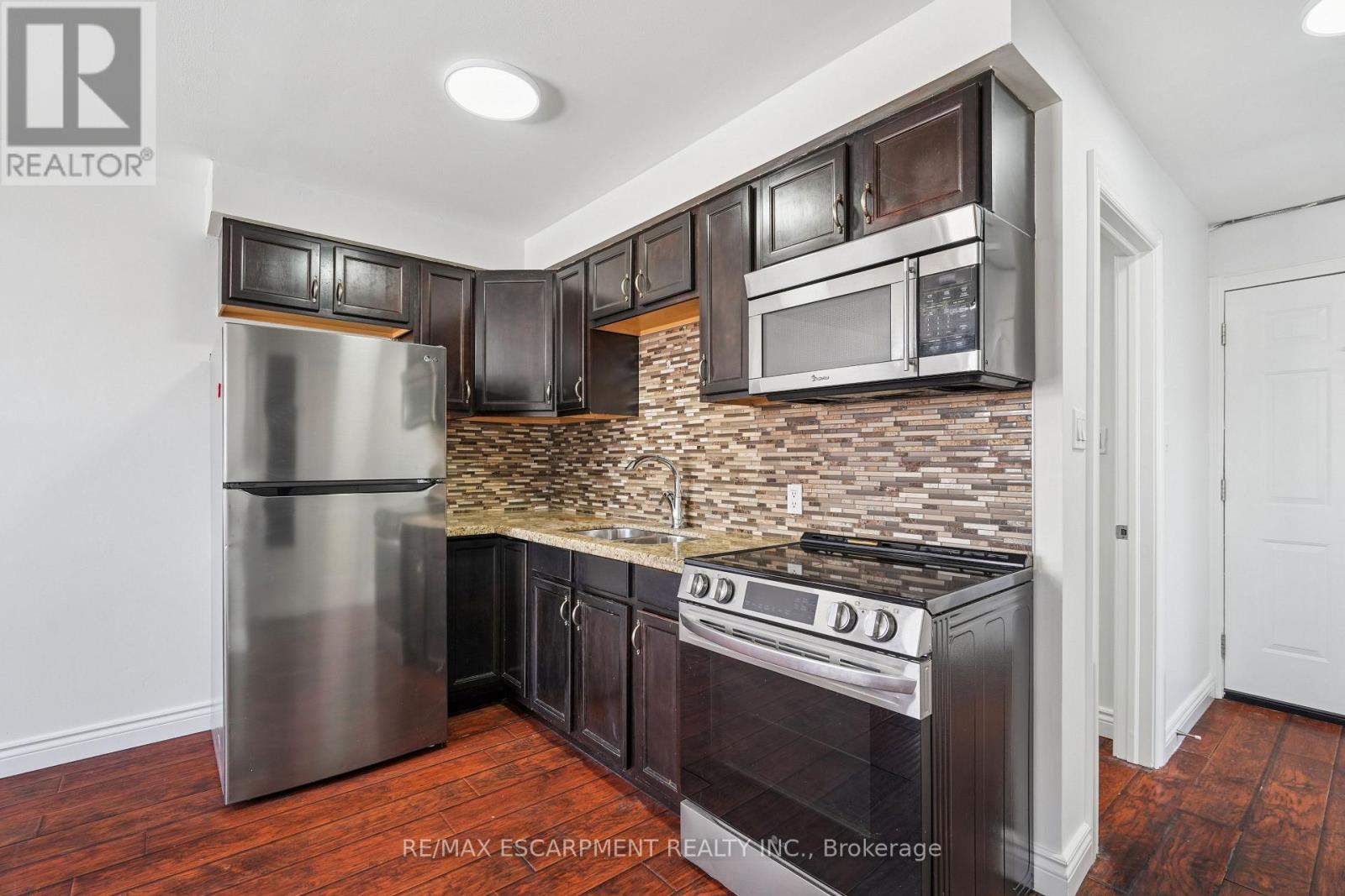 #4 - 1 Elgin Street N, Halton Hills, Ontario  L7J 2B2 - Photo 20 - W12766608