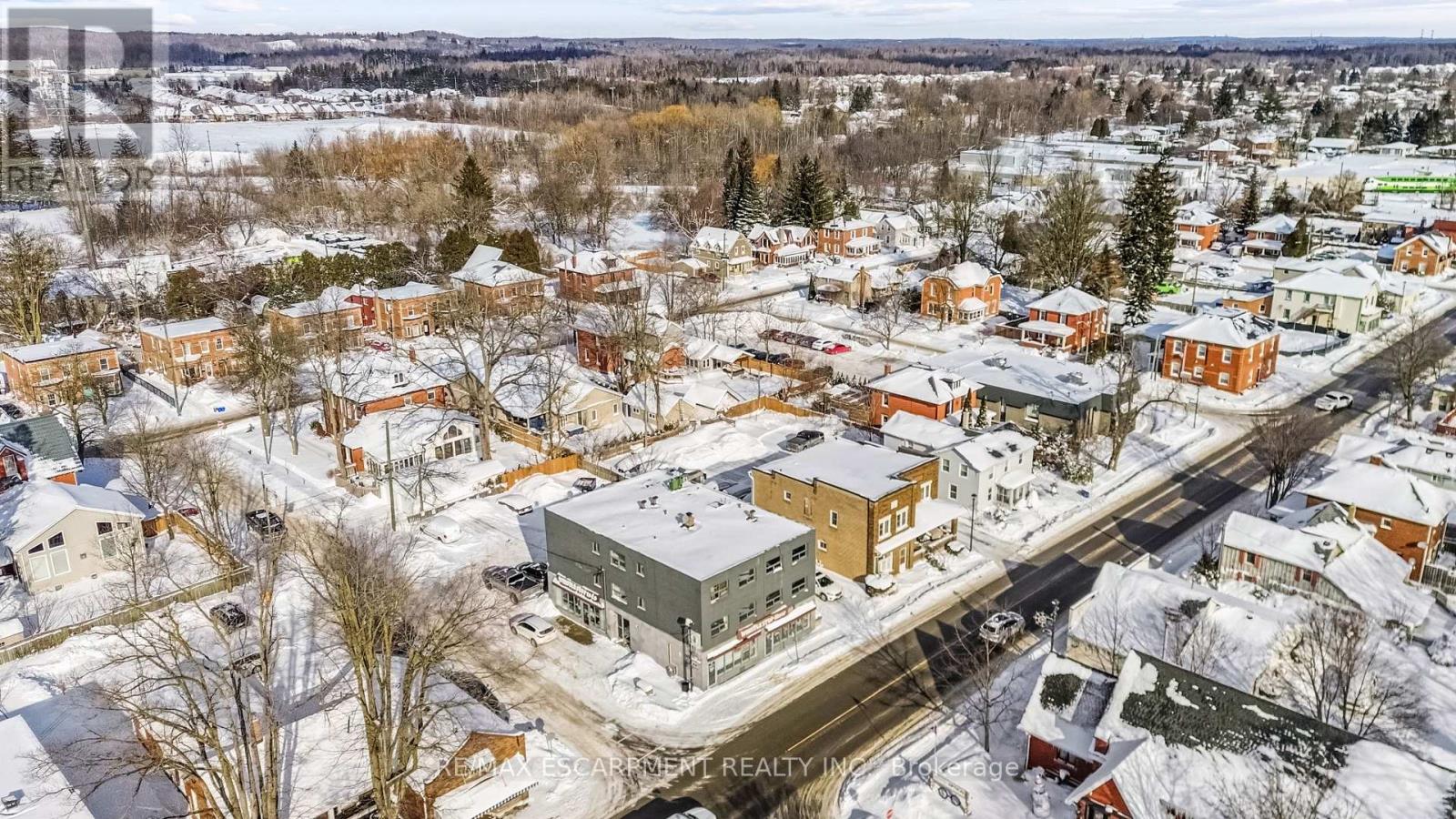 #4 - 1 Elgin Street N, Halton Hills, Ontario  L7J 2B2 - Photo 29 - W12766608