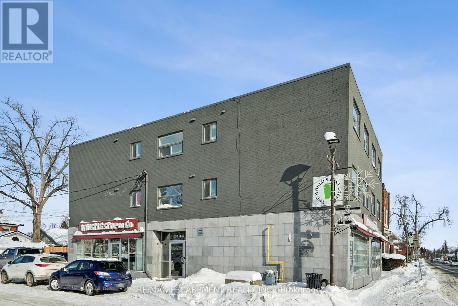 #4 - 1 Elgin Street N, Halton Hills, Ontario  L7J 2B2 - Photo 3 - W12766608