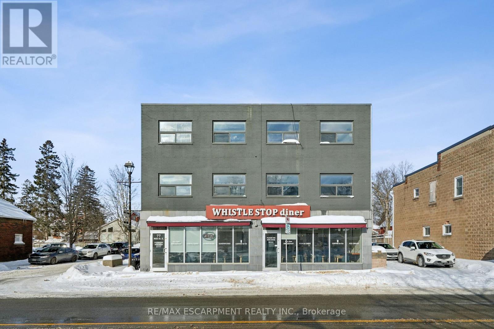 #4 - 1 Elgin Street N, Halton Hills, Ontario  L7J 2B2 - Photo 4 - W12766608