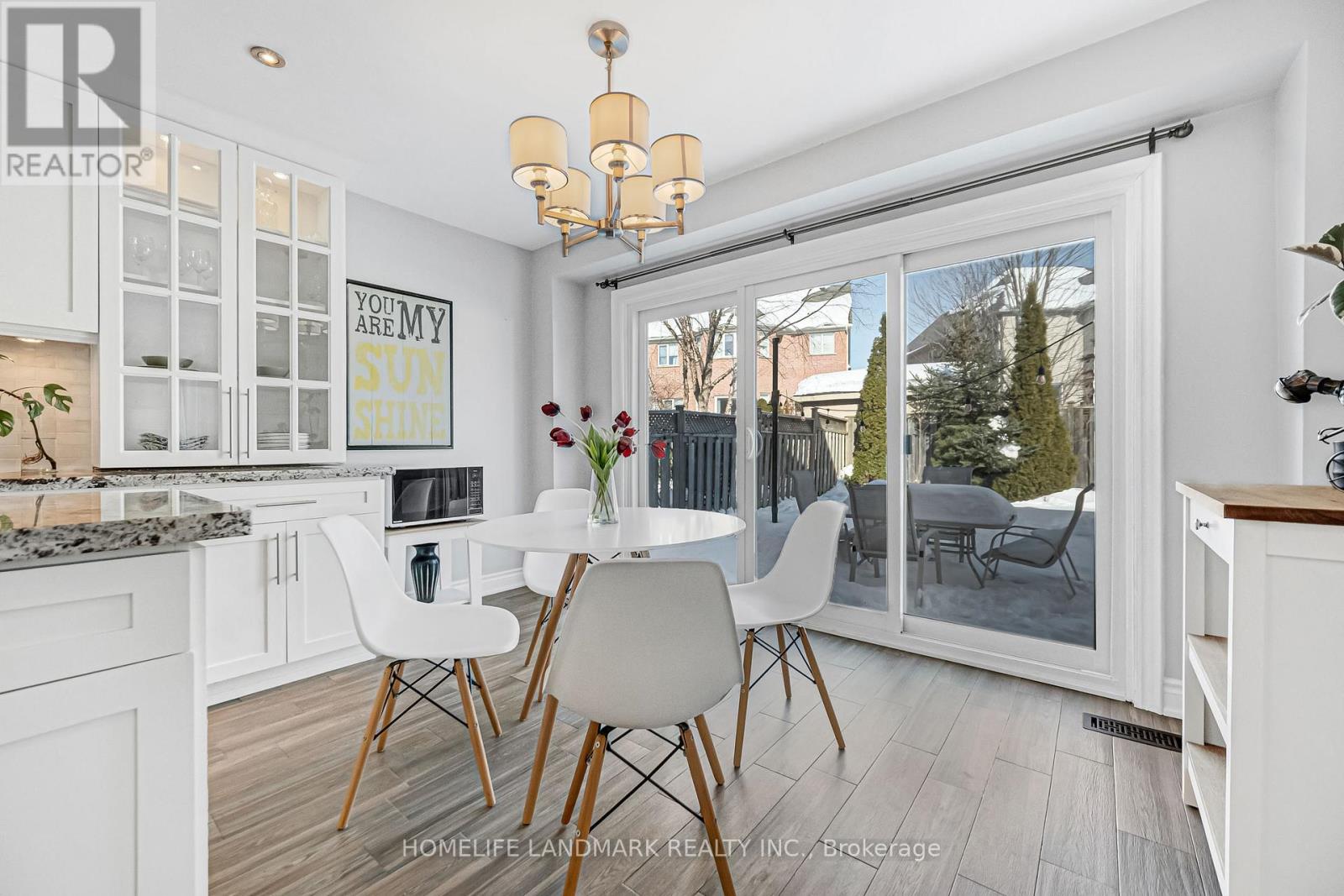 5303 Russell View Road, Mississauga, Ontario  L5M 5W1 - Photo 18 - W12766612