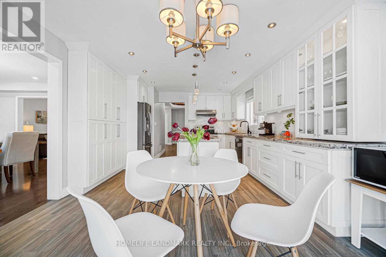 5303 Russell View Road, Mississauga, Ontario  L5M 5W1 - Photo 20 - W12766612