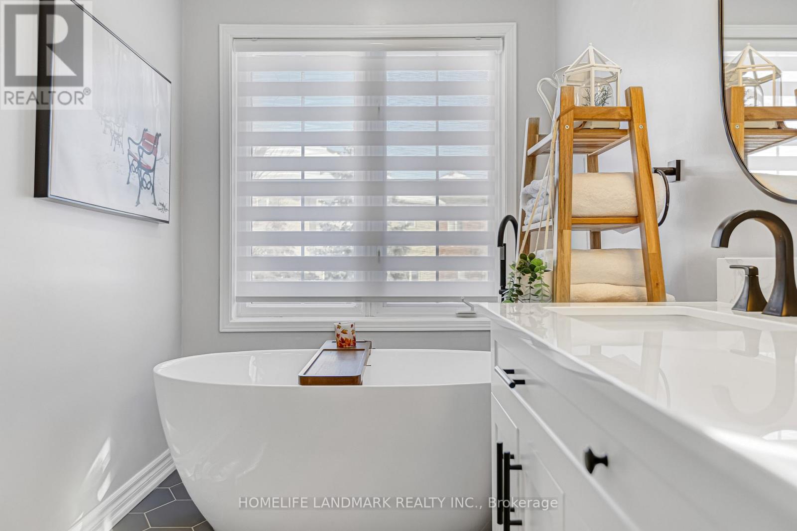 5303 Russell View Road, Mississauga, Ontario  L5M 5W1 - Photo 46 - W12766612