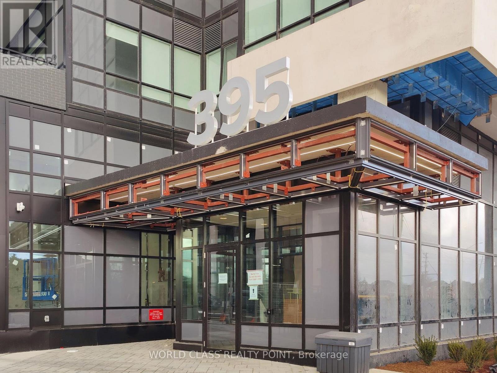 818 - 395 Dundas Street W, Oakville, Ontario  L6M 5R8 - Photo 3 - W12766670