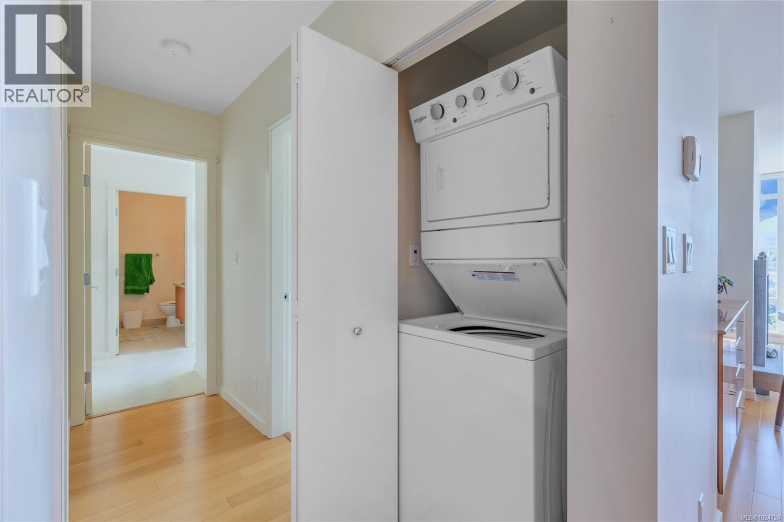 1004 38 Front St, Nanaimo, British Columbia V9R 0B8 - Photo 12 - 1024724