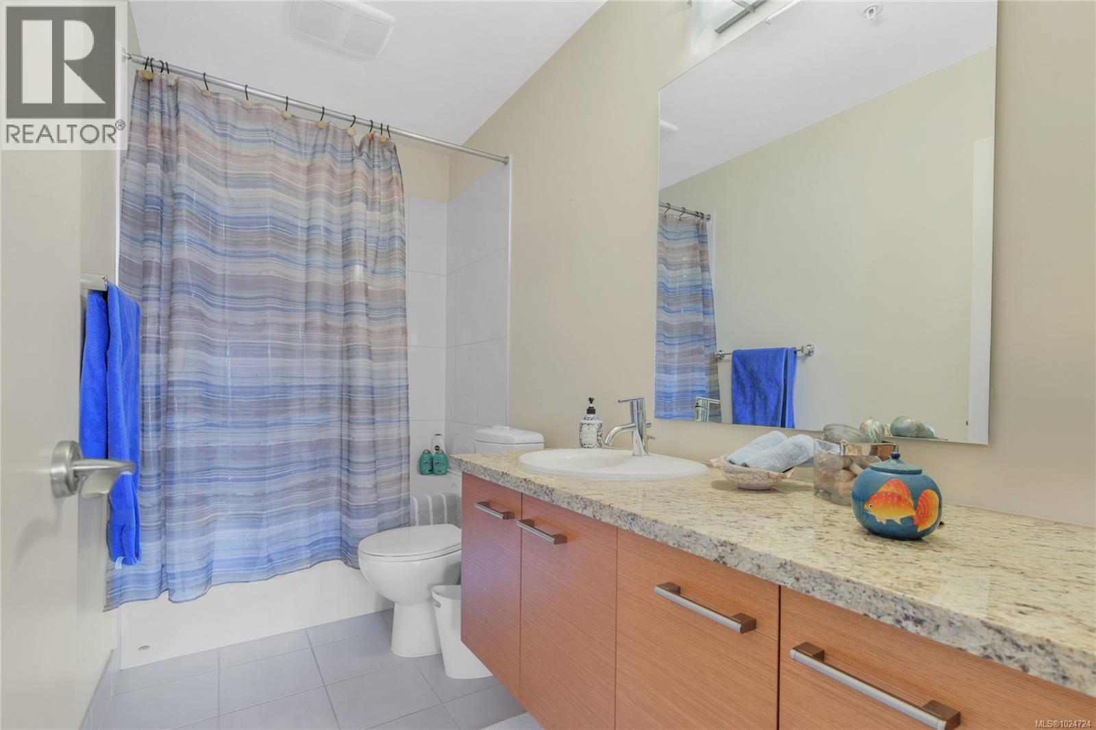 1004 38 Front St, Nanaimo, British Columbia V9R 0B8 - Photo 4 - 1024724