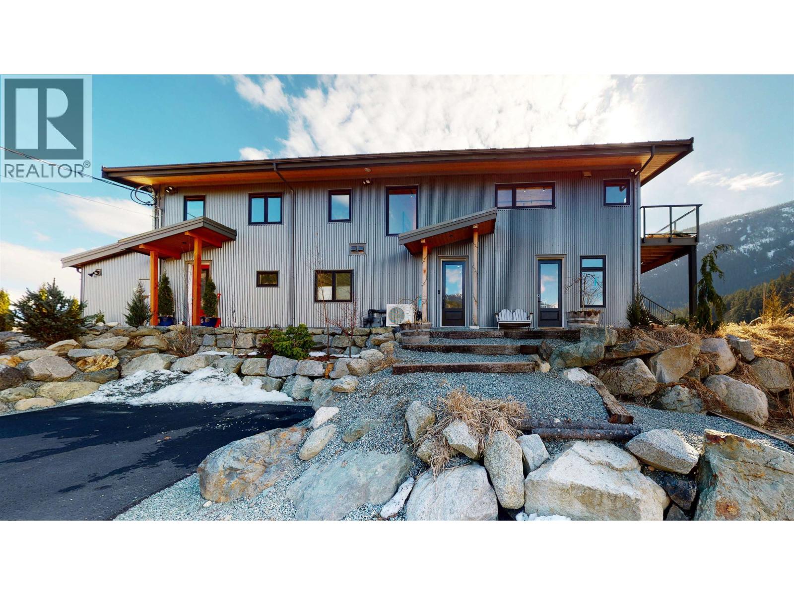 1380 Collins Road, Pemberton, British Columbia  V0N 2L1 - Photo 7 - R3087390