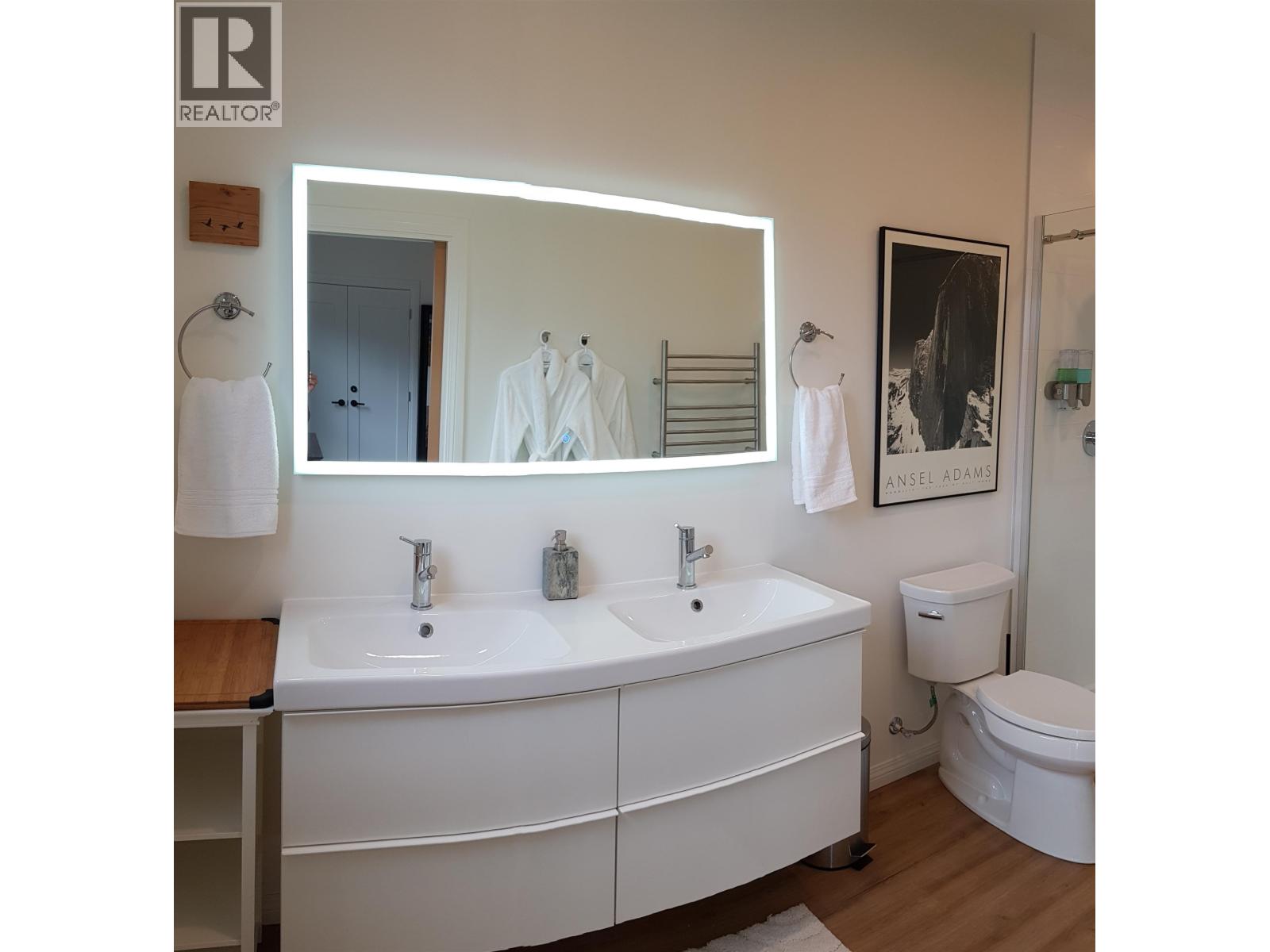 1380 Collins Road, Pemberton, British Columbia  V0N 2L1 - Photo 24 - R3087390