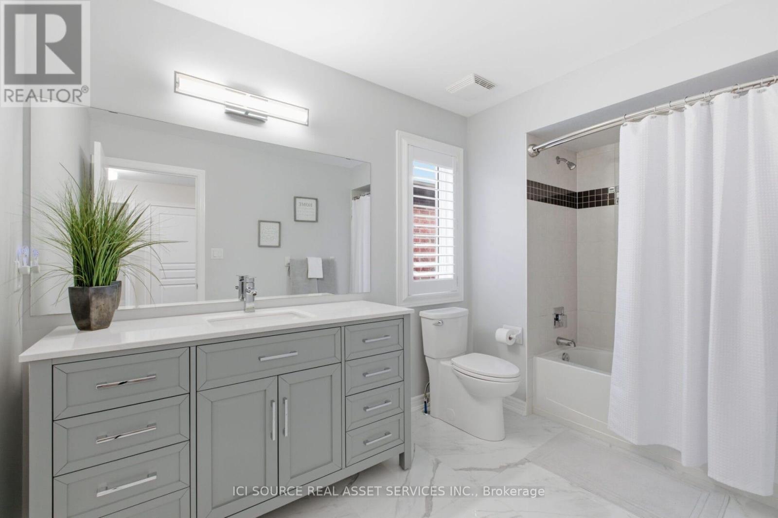 409 Valridge Drive, Hamilton, Ontario  L9G 0B2 - Photo 27 - X12766560