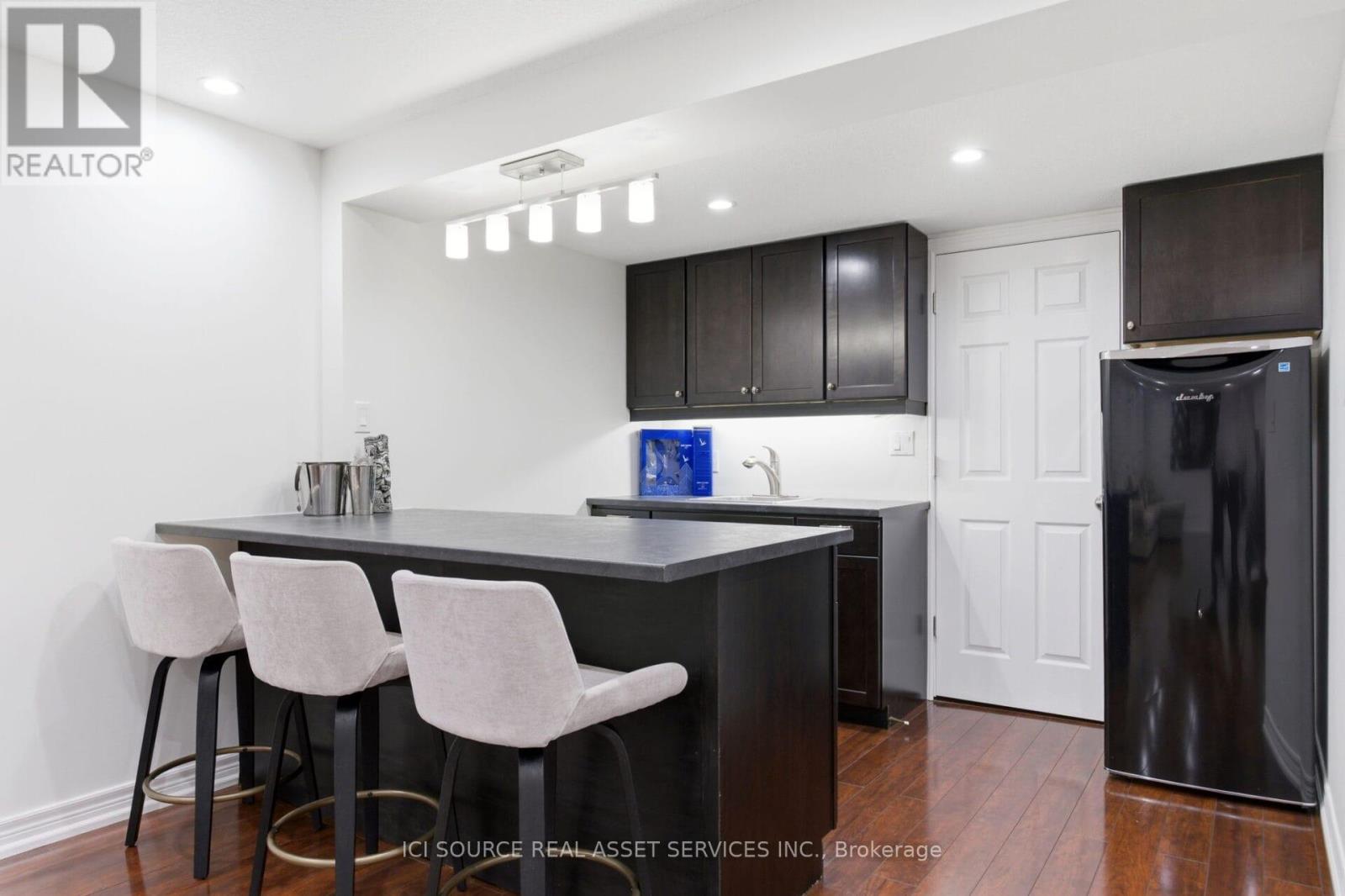 409 Valridge Drive, Hamilton, Ontario  L9G 0B2 - Photo 30 - X12766560