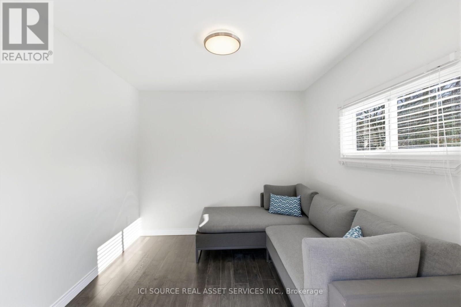 409 Valridge Drive, Hamilton, Ontario  L9G 0B2 - Photo 35 - X12766560