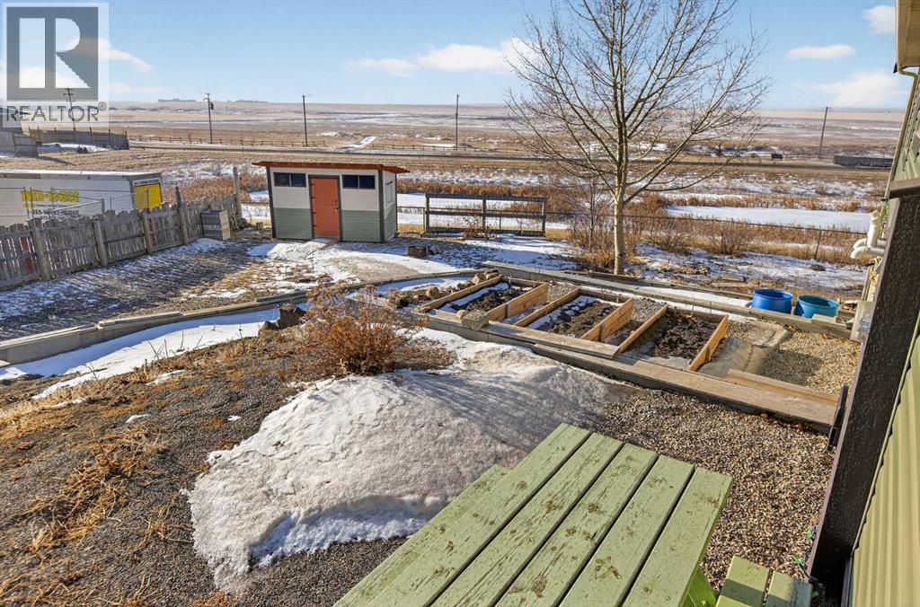 417 Frederick Avenue W, Standard, Alberta  T0J 3G0 - Photo 41 - A2283960