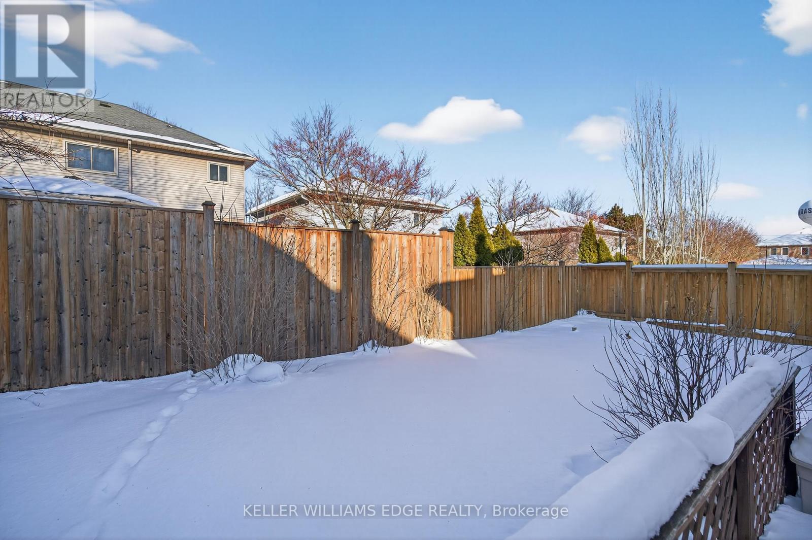 5 Giffin Road, Hamilton, Ontario  L9H 6S1 - Photo 44 - X12766576