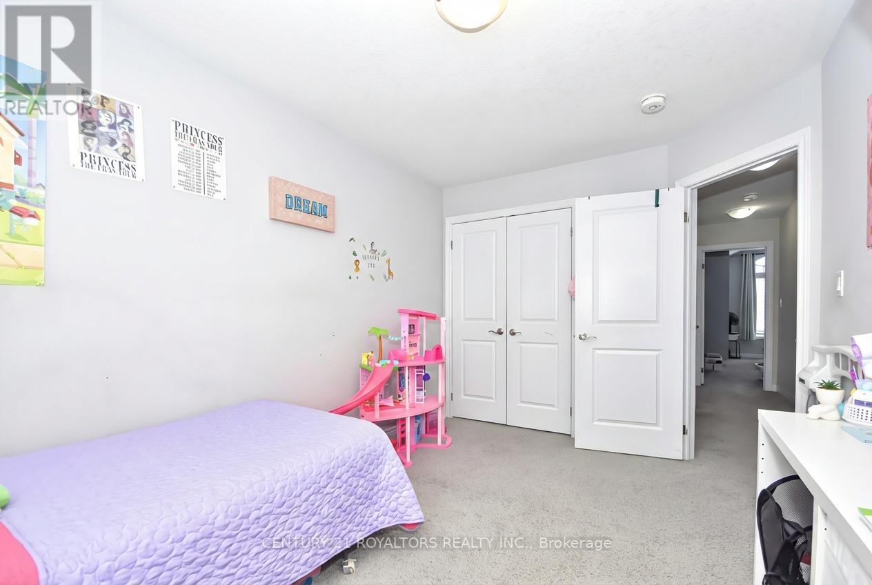 1584 Dunkirk Avenue, Woodstock, Ontario  N4T 0L1 - Photo 27 - X12766636