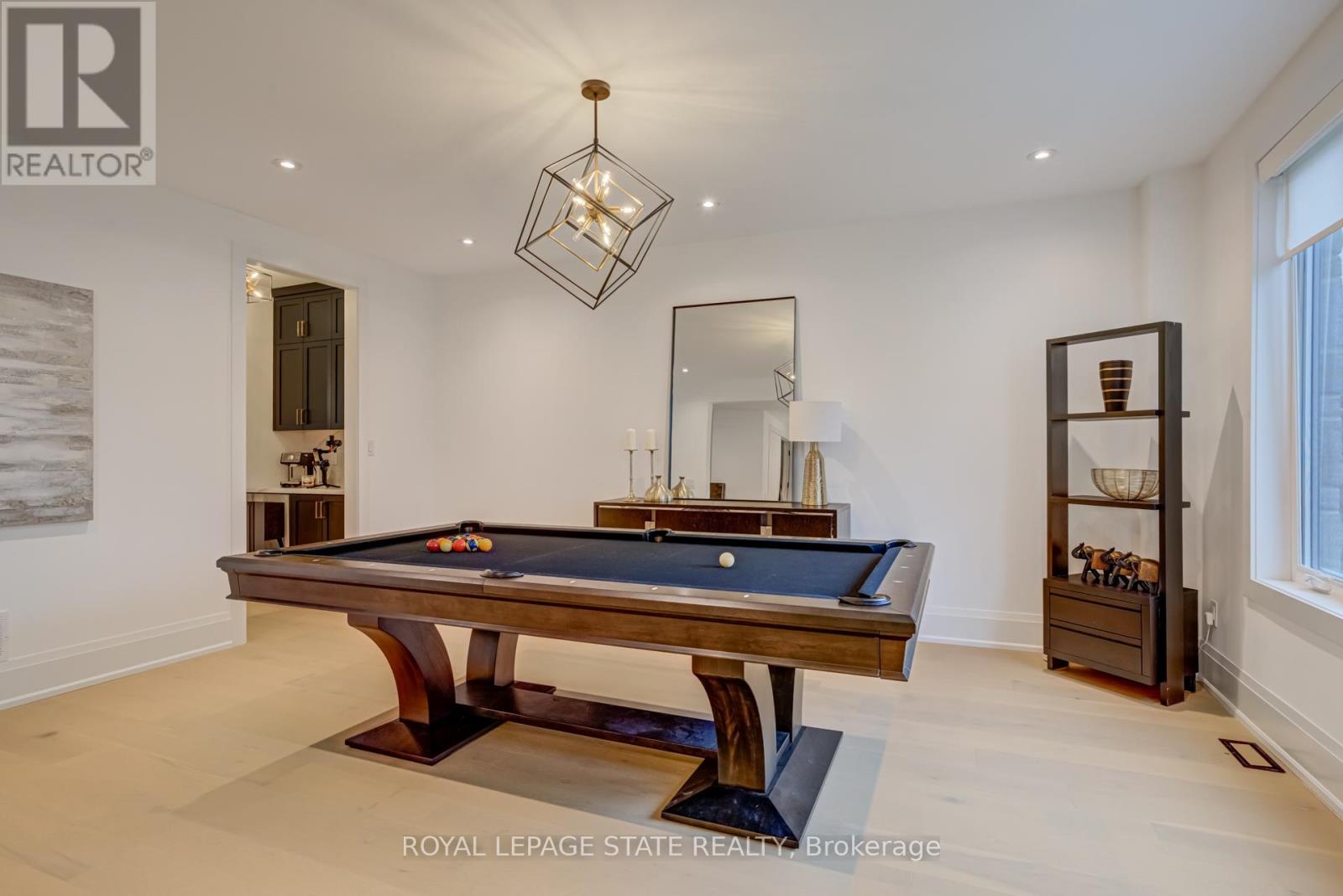 102 Cumming Court, Hamilton, Ontario  L9G 1V3 - Photo 18 - X12766668