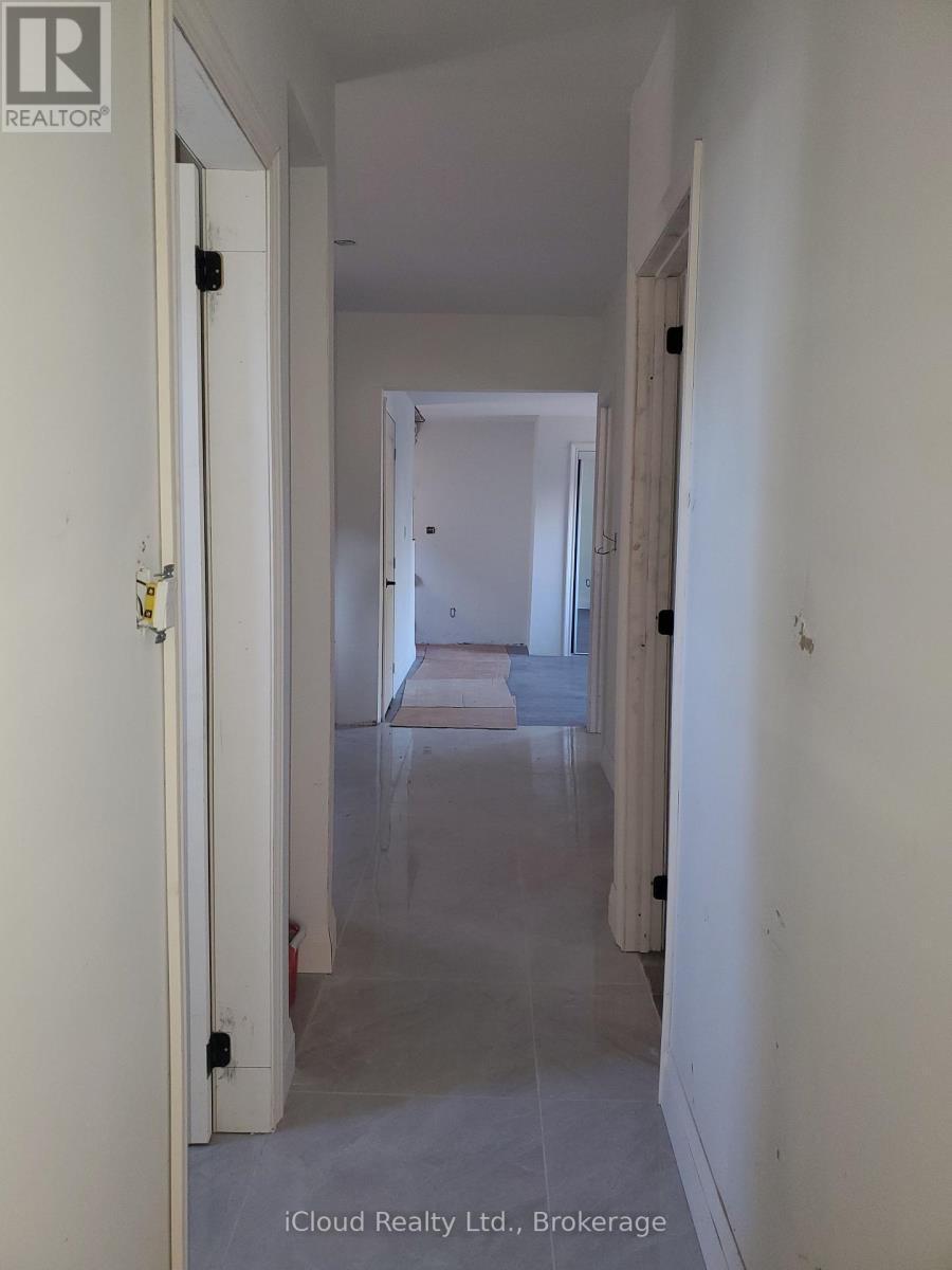 62 Currie Street, St. Catharines, Ontario  L2M 5M8 - Photo 8 - X12766688