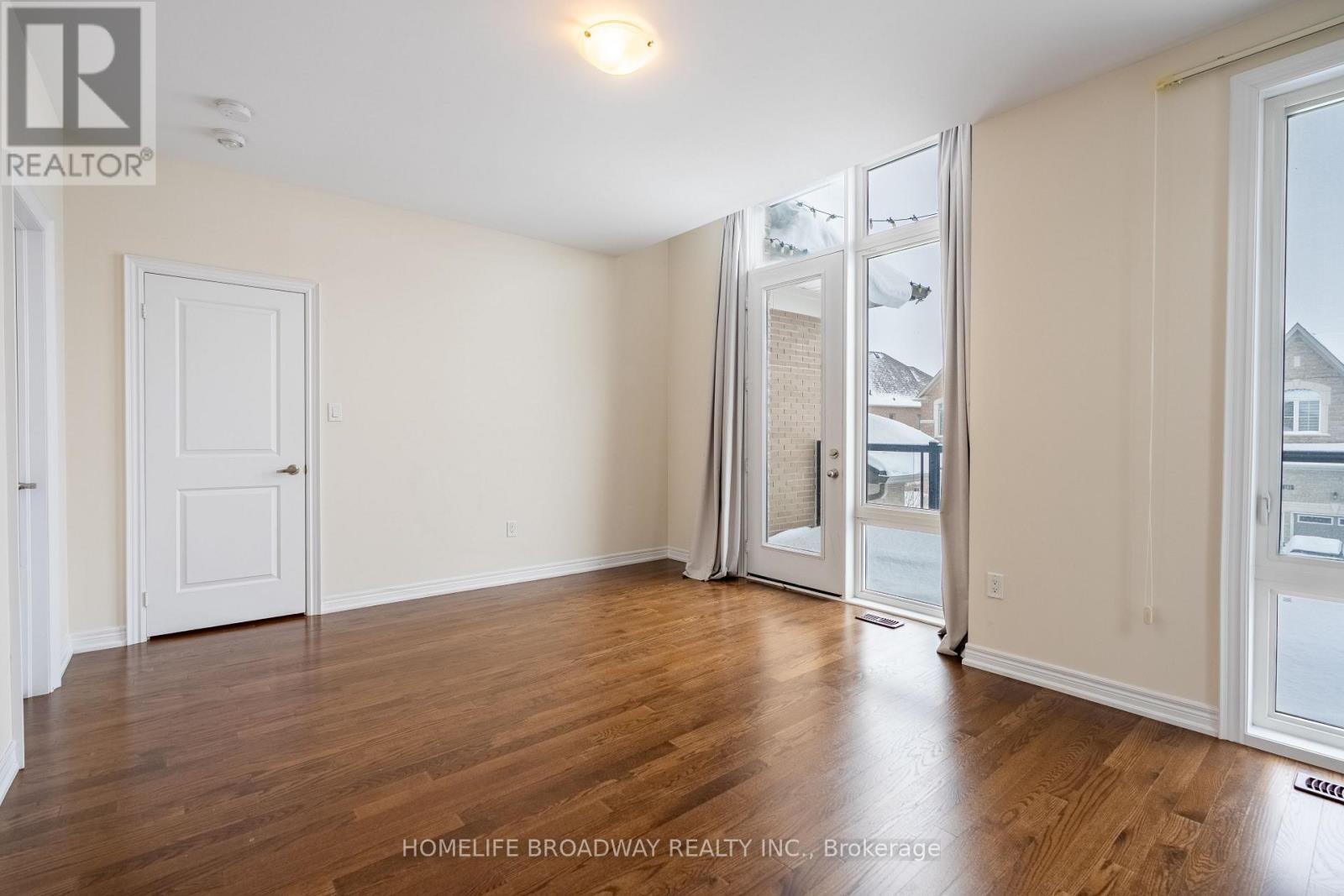 166 Conklin Crescent, Aurora, Ontario  L4G 0Z2 - Photo 35 - N12766446