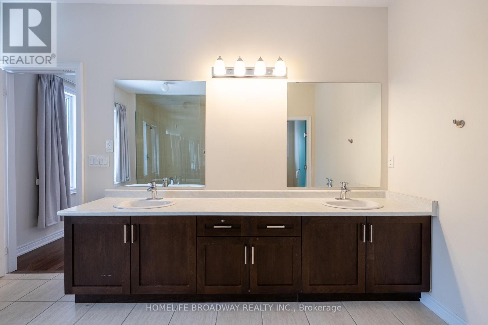 166 Conklin Crescent, Aurora, Ontario  L4G 0Z2 - Photo 28 - N12766446