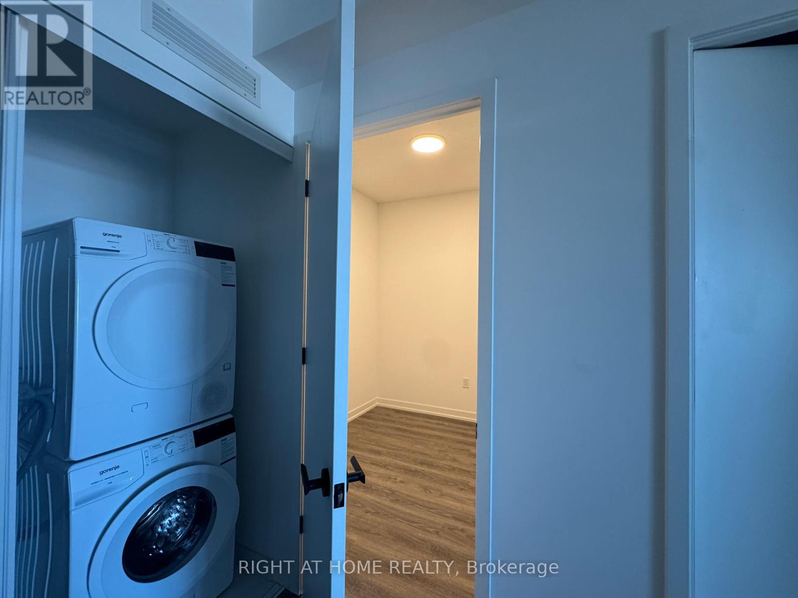 5308 - 8 Interchange Way, Vaughan (Vaughan Corporate Centre), Ontario  L4K 0R2 - Photo 15 - N12740536