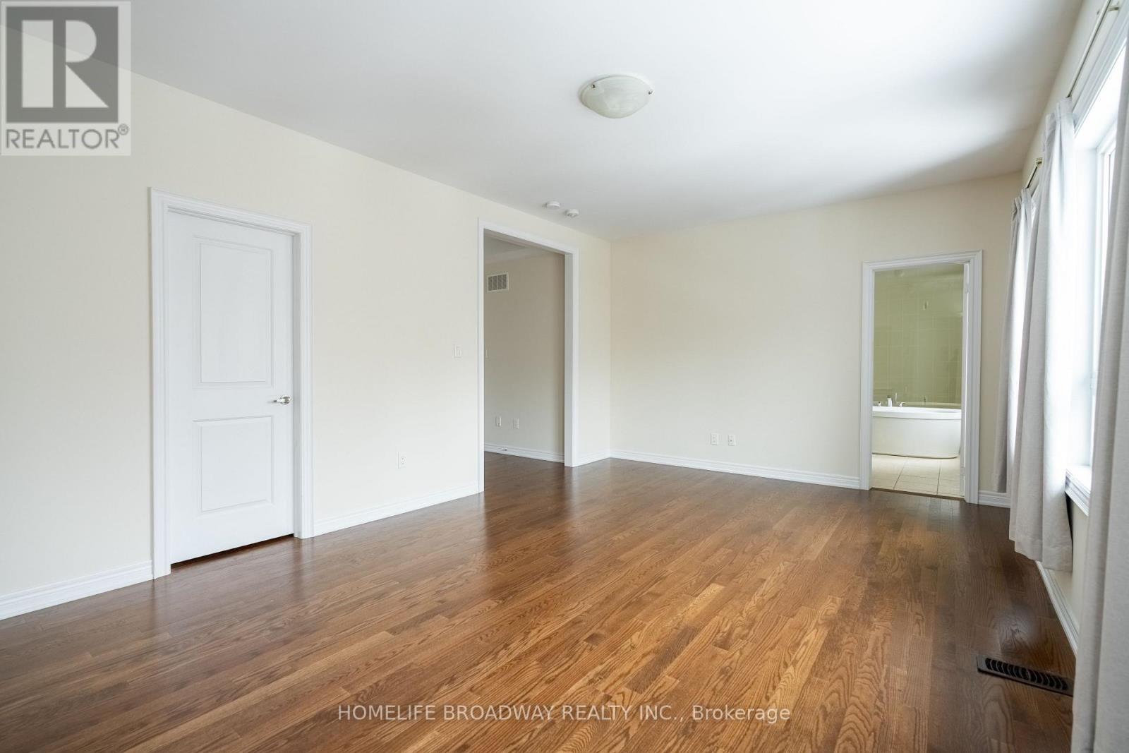 166 Conklin Crescent, Aurora, Ontario  L4G 0Z2 - Photo 23 - N12766446