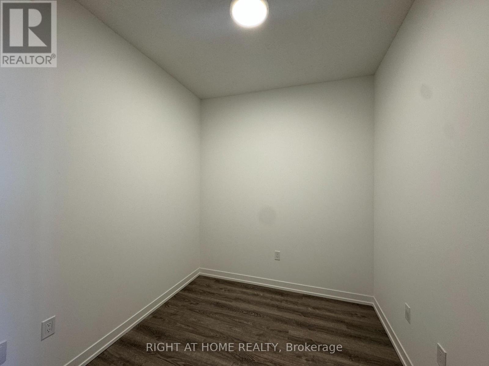 5308 - 8 Interchange Way, Vaughan (Vaughan Corporate Centre), Ontario  L4K 0R2 - Photo 16 - N12740536