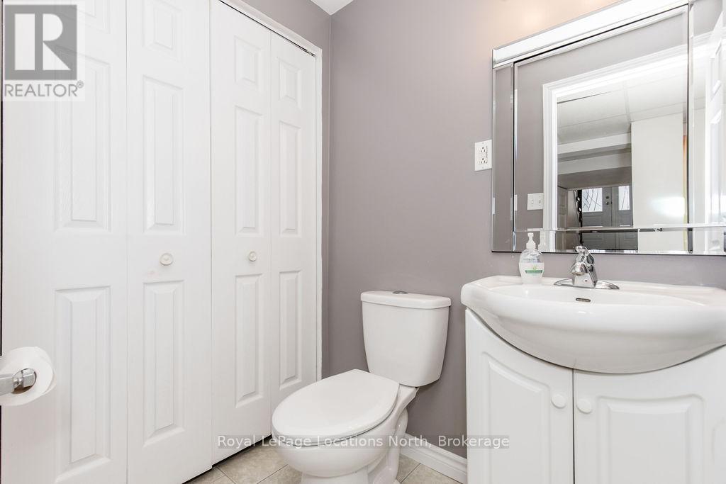 52 Royal Beech Drive, Wasaga Beach, Ontario  L0L 2P0 - Photo 28 - S12766722