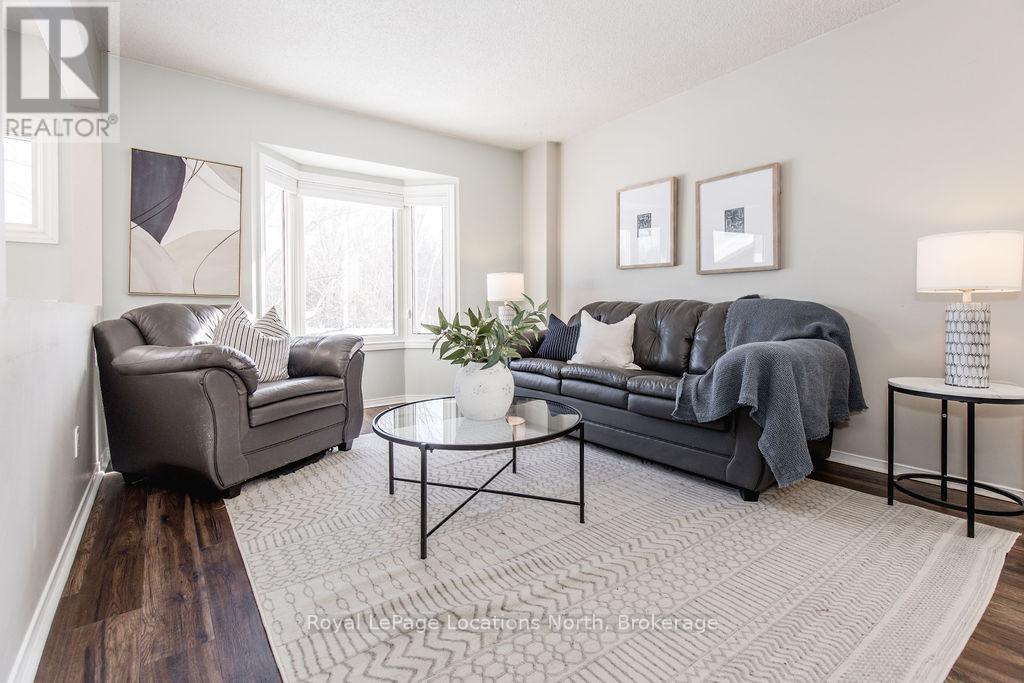 52 Royal Beech Drive, Wasaga Beach, Ontario  L0L 2P0 - Photo 3 - S12766722