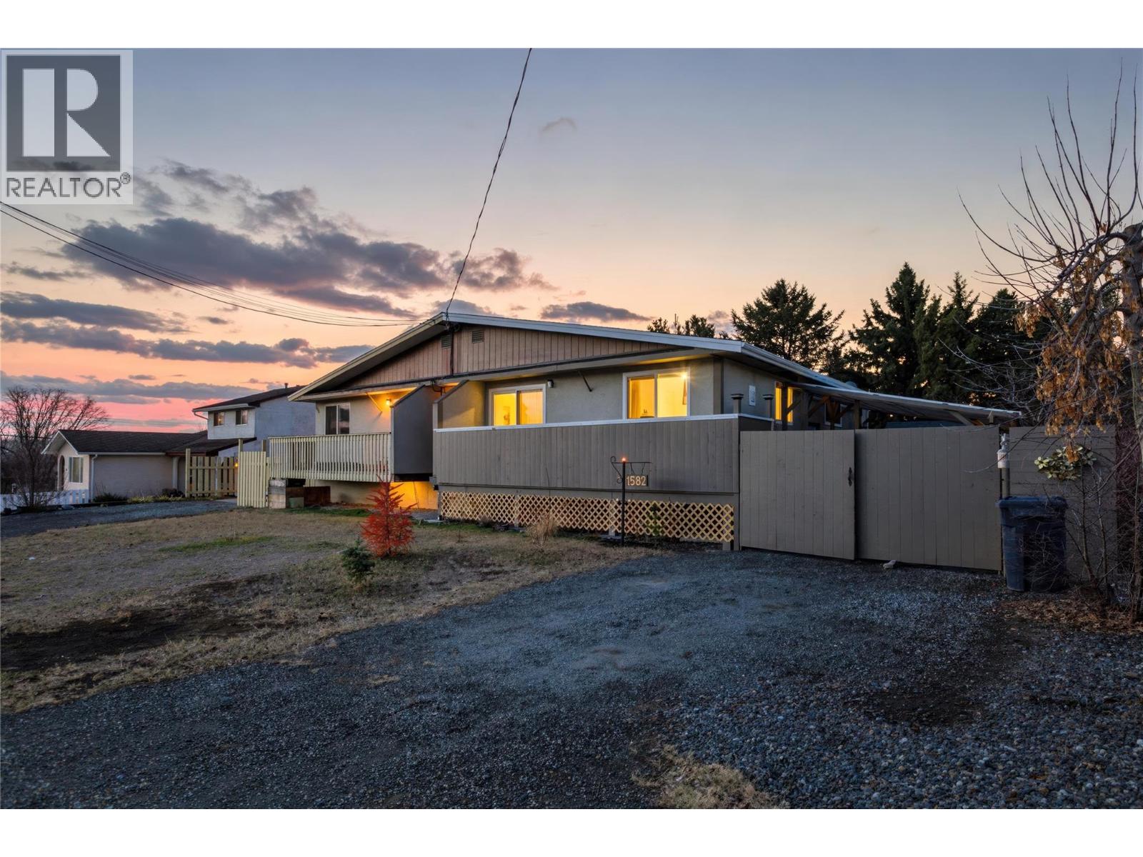 1582 Stage Road, Cache Creek, British Columbia