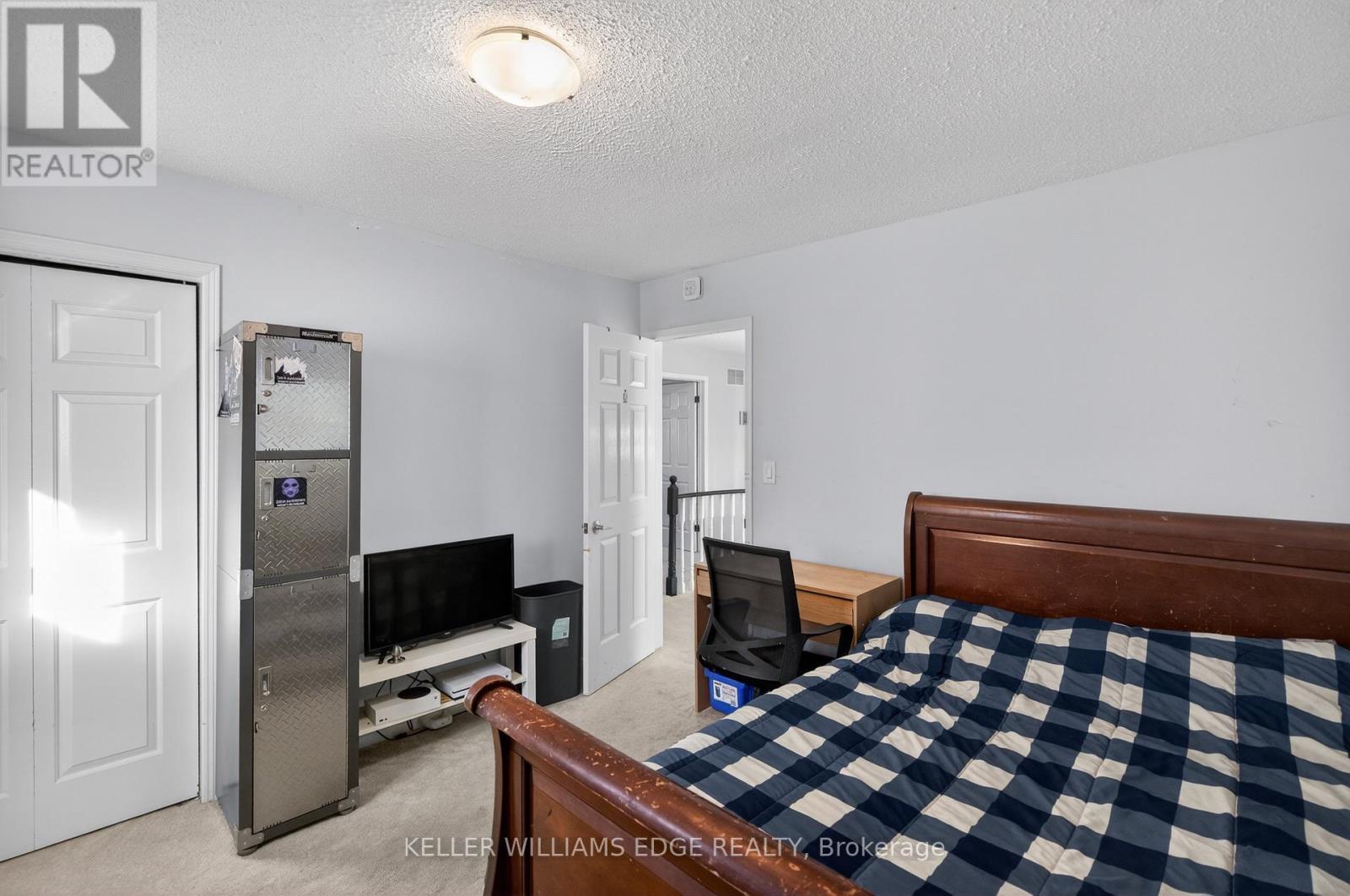 5 Giffin Road, Hamilton, Ontario  L9H 6S1 - Photo 26 - X12766576