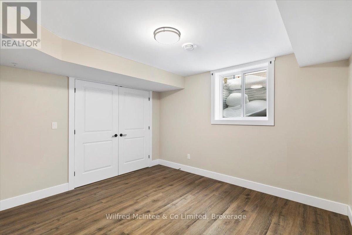 227 Saugeen Street, Saugeen Shores, Ontario  N0H 2L0 - Photo 35 - X12766706